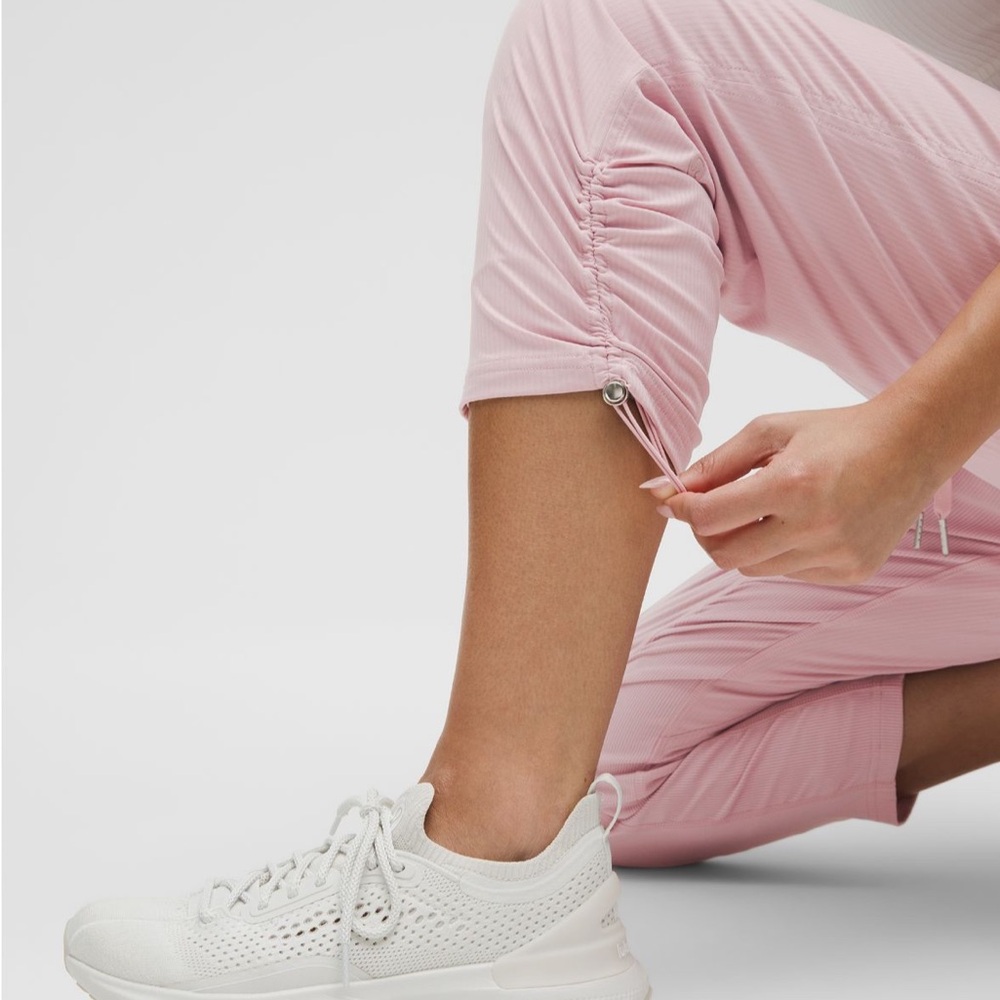 Lululemon Athletica Light Pink Joggers - Picture 9 of 14